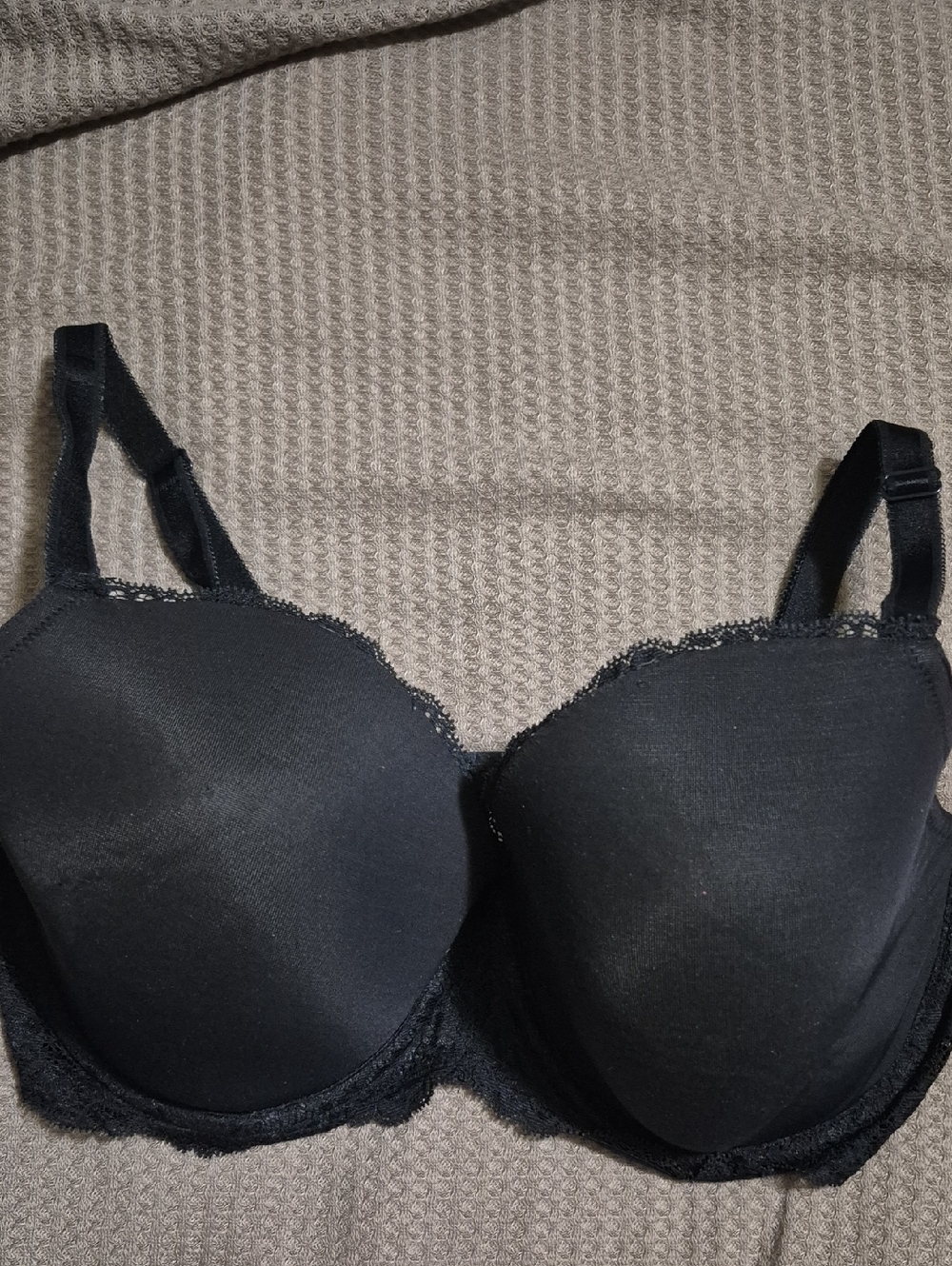 Vintage Victoria's Secret Angels Lined Demi 38DD Black Lace